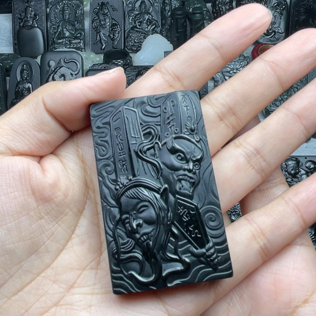 颈饰未镶嵌和田玉断**弦