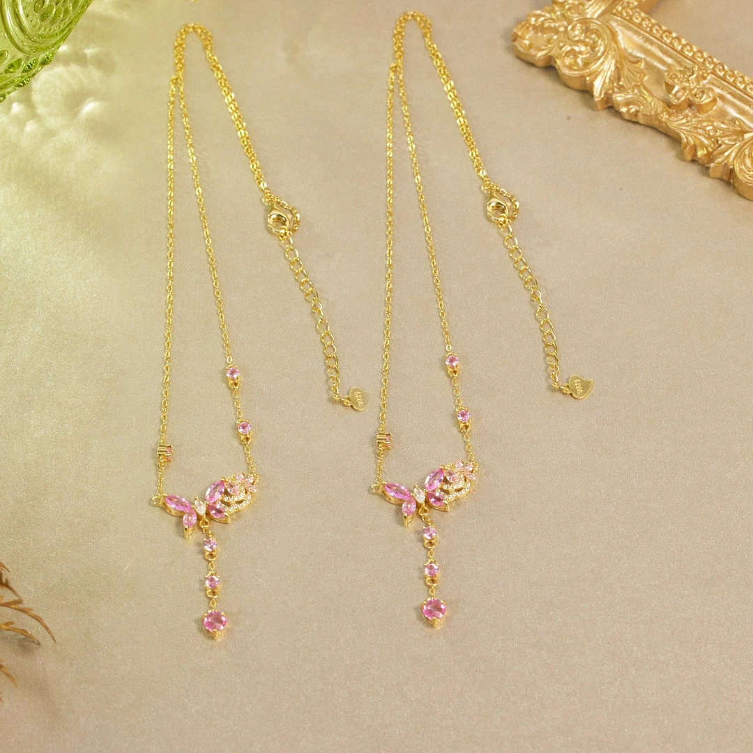 【歪歪】雨蝶*粉蓝宝蝴蝶项链（多样性发一）XB-J6152