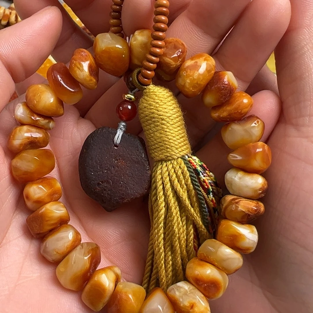 蜜蜡未镶嵌裸石蜜蜡