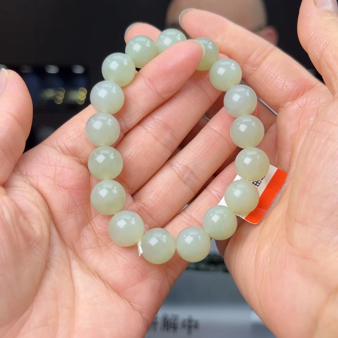 手串未镶嵌和田玉纯天然和田玉新疆且末天空蓝料12