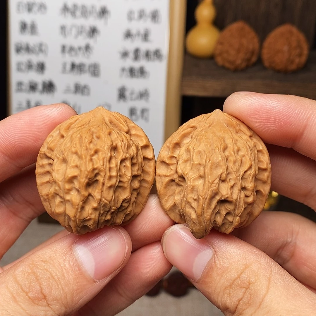 吊坠文玩核桃平闷