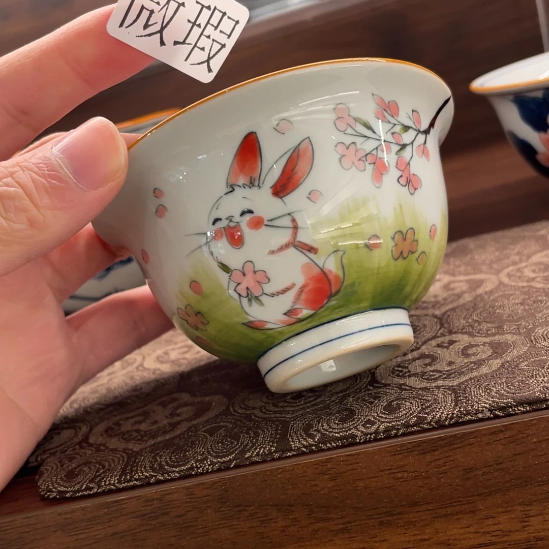 釉下手绘茶具微瑕