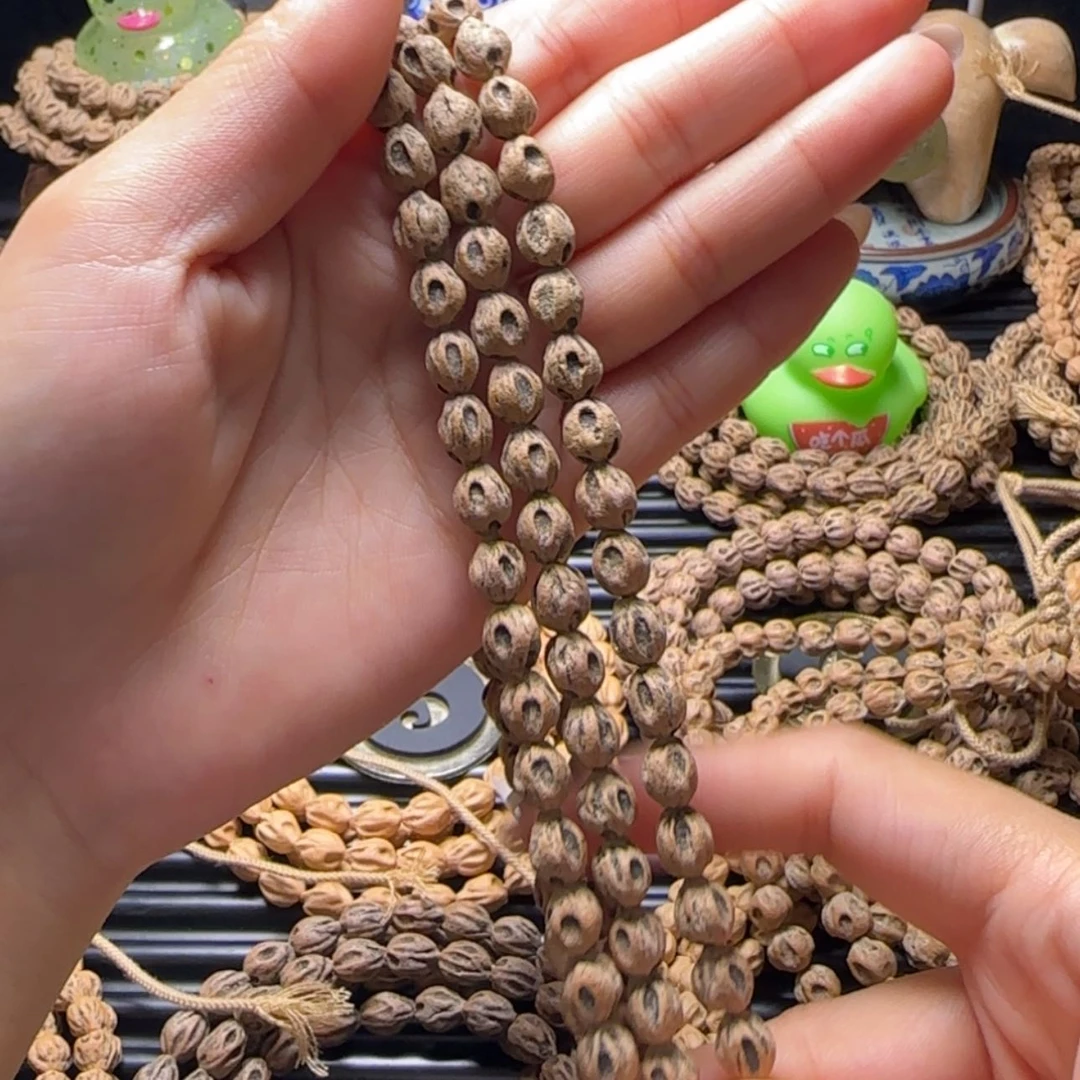 【闪购商品】柏香籽/百香籽吊坠Z