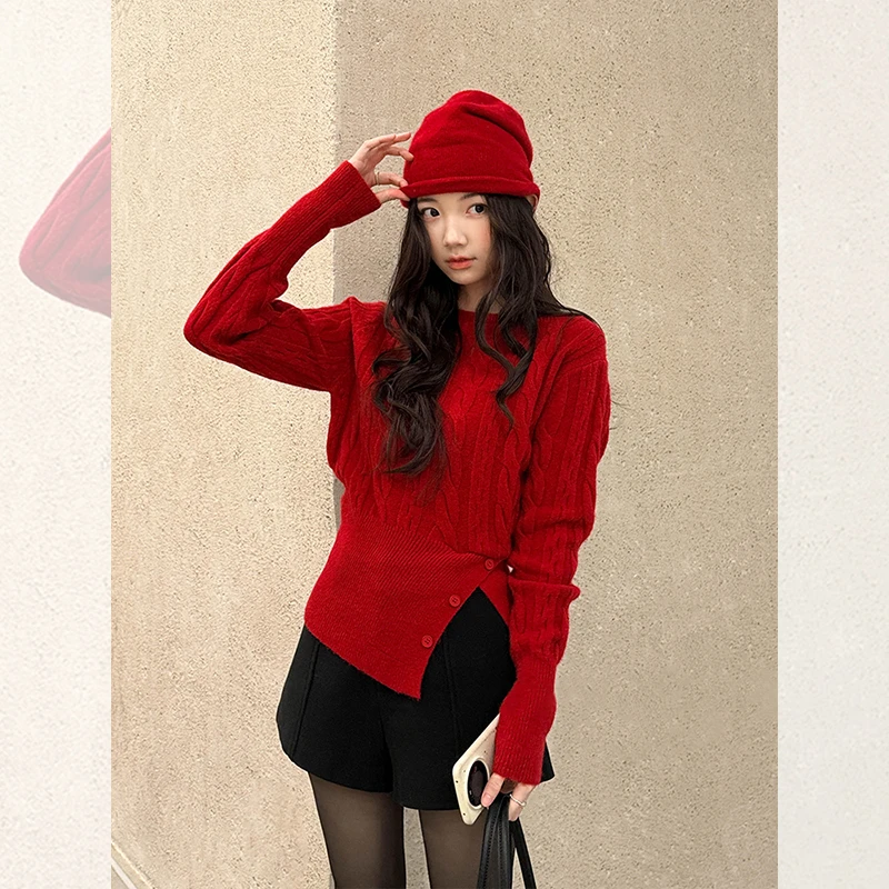 新款潮牌晚宴场合女装入冬漂亮衣服红色绞花开叉长袖针织小衫上衣