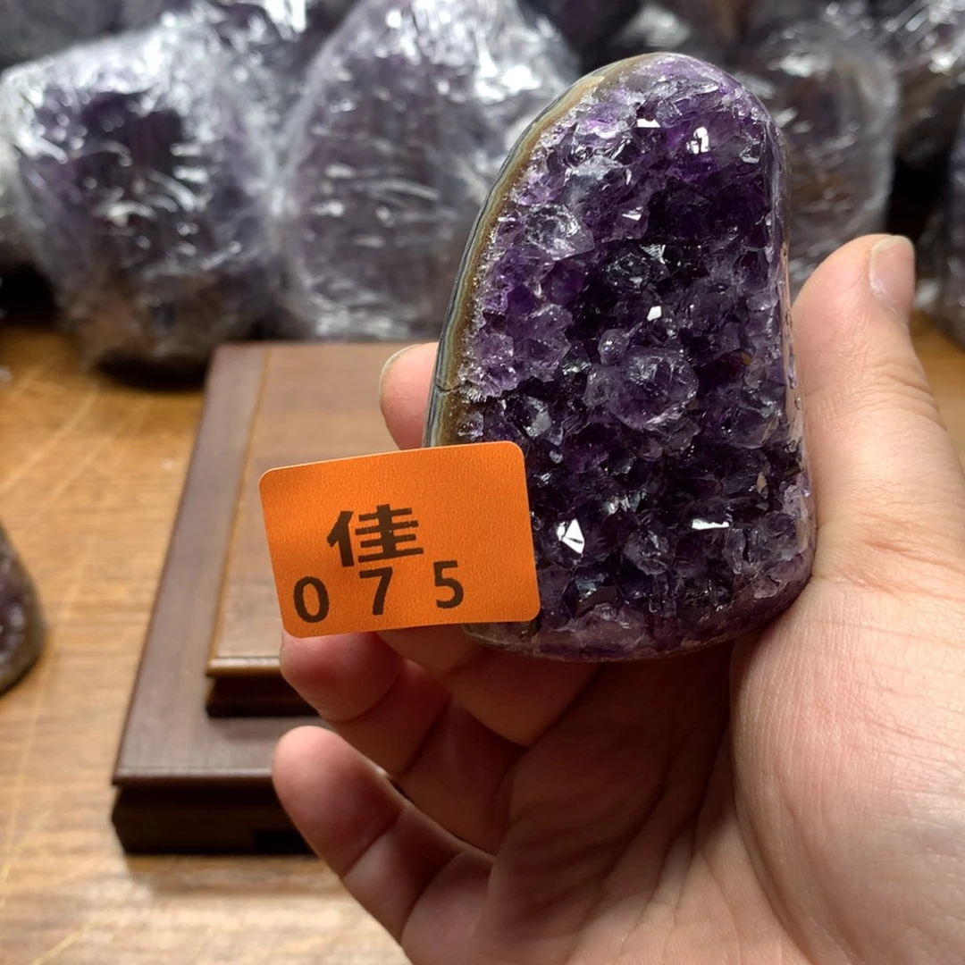 水晶大型摆件（非配饰）未镶嵌