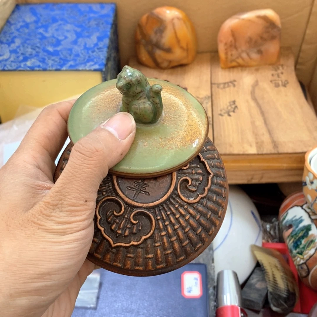 瓷片哈哈哈哈哈哈太