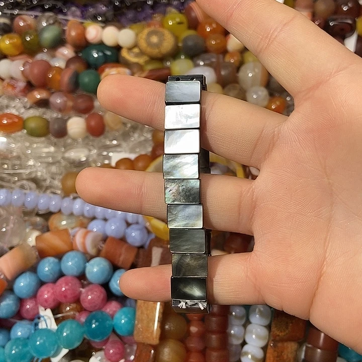 玛瑙/玉髓散珠黑蝶贝手牌