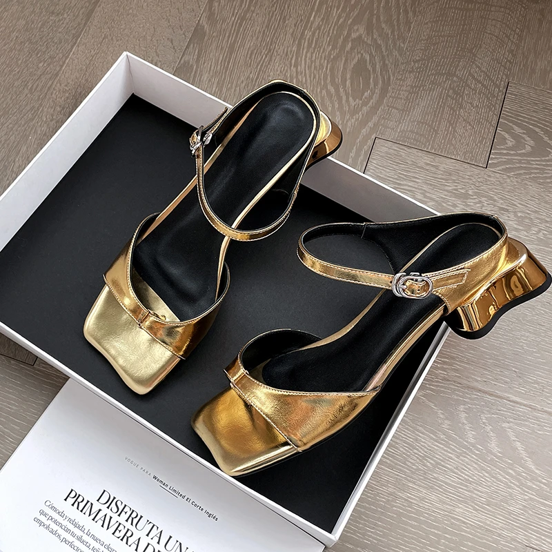 8036/3cm~方头真皮低跟鞋一字带英伦风百搭气质露趾凉鞋