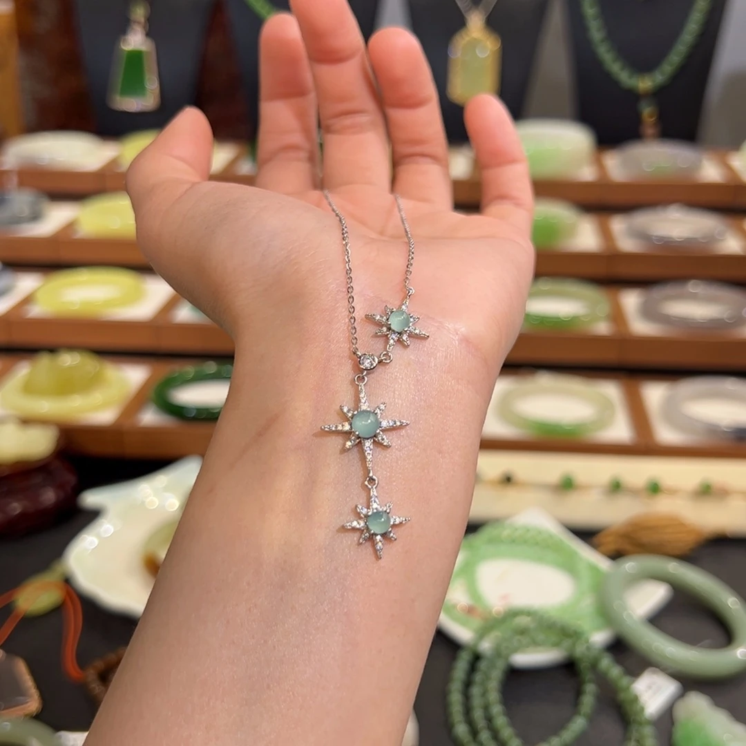 翡翠颈饰银S925镶嵌高冰蓝水