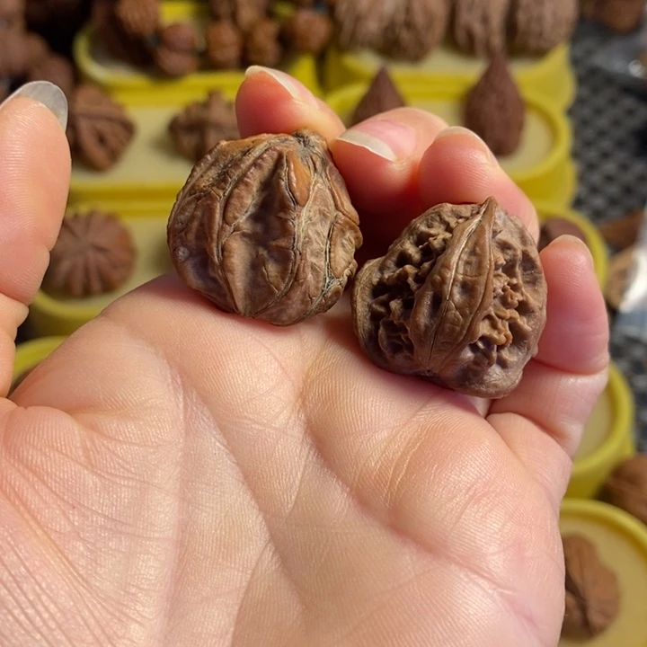 把件文玩核桃异形