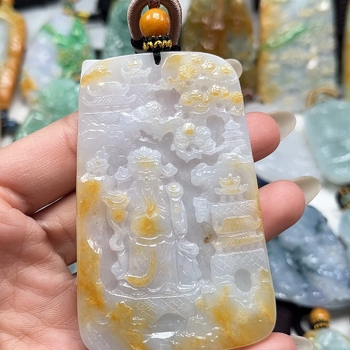 翡翠未镶嵌颈饰财神