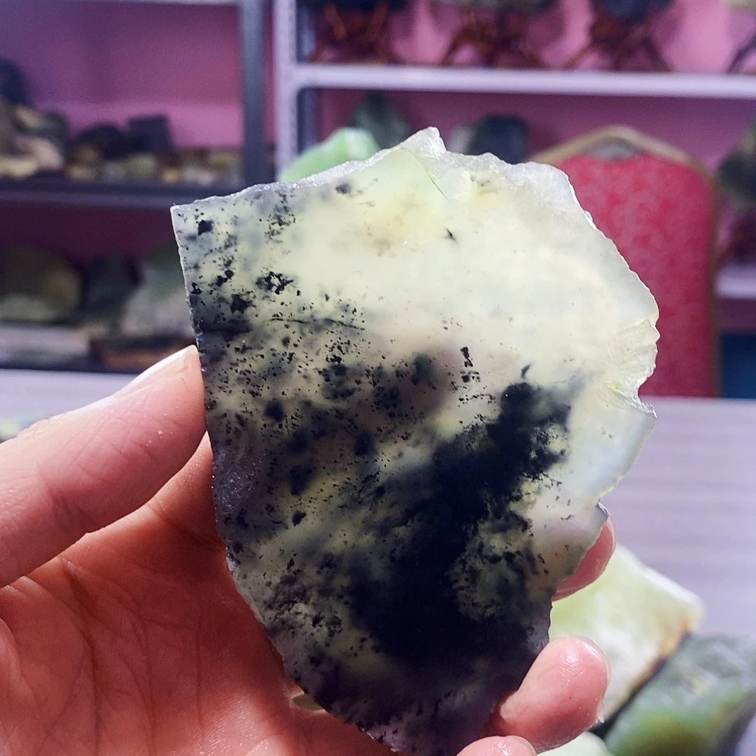 蛇纹石玉未镶嵌岫玉原石蛇纹石玉