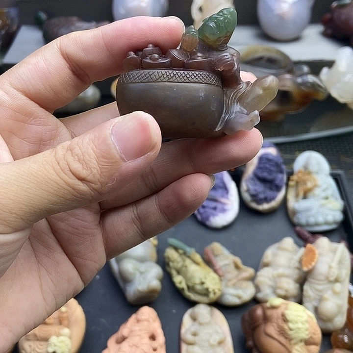 未镶嵌其他石英质玉摘***?