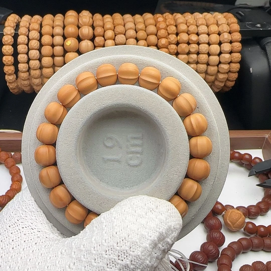 猴头核桃吊坠手工鲨鱼