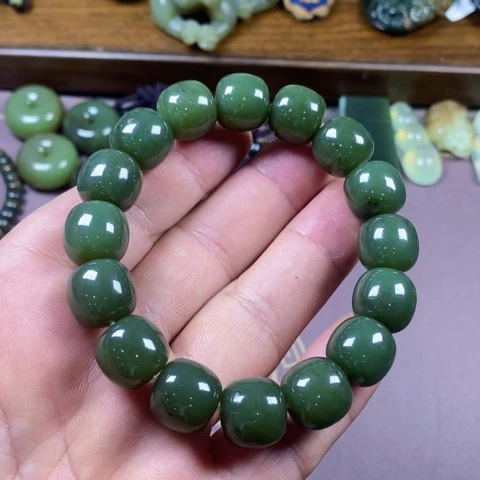 未镶嵌手链和田玉愛**己