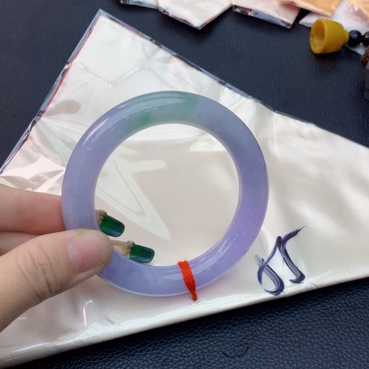 未镶嵌手镯翡翠翡翠手镯