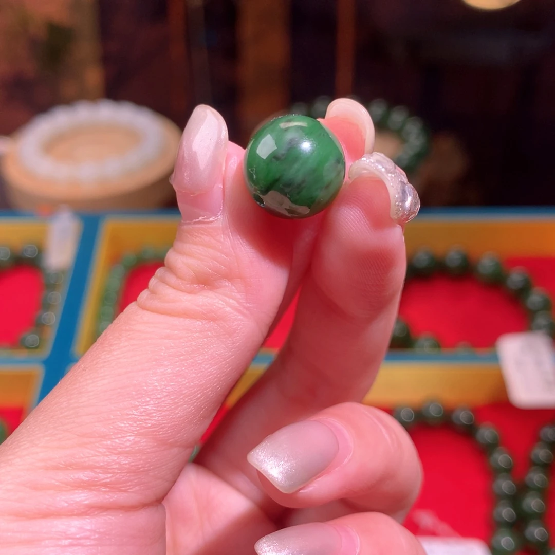 和田玉（碧玉）单珠未镶嵌