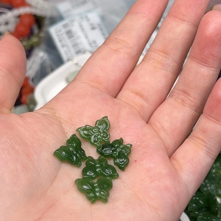 黄***子和田玉未镶嵌吊坠(不含链)