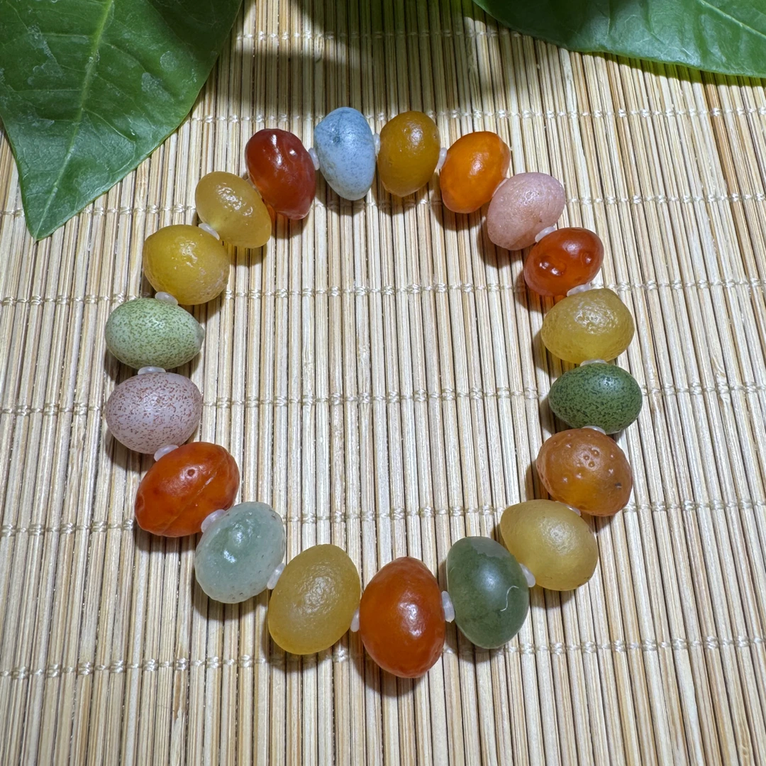 天然阿拉善戈壁石 鸡油黄彩珠 苹果绿