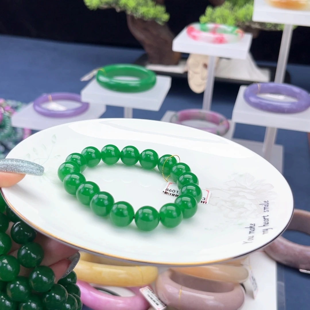 石英质玉手镯未镶嵌卡12