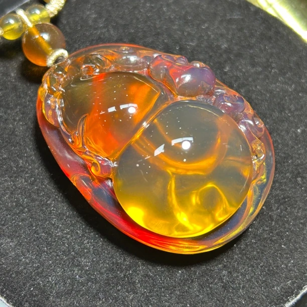 缅甸琥珀血珀葫芦吊坠