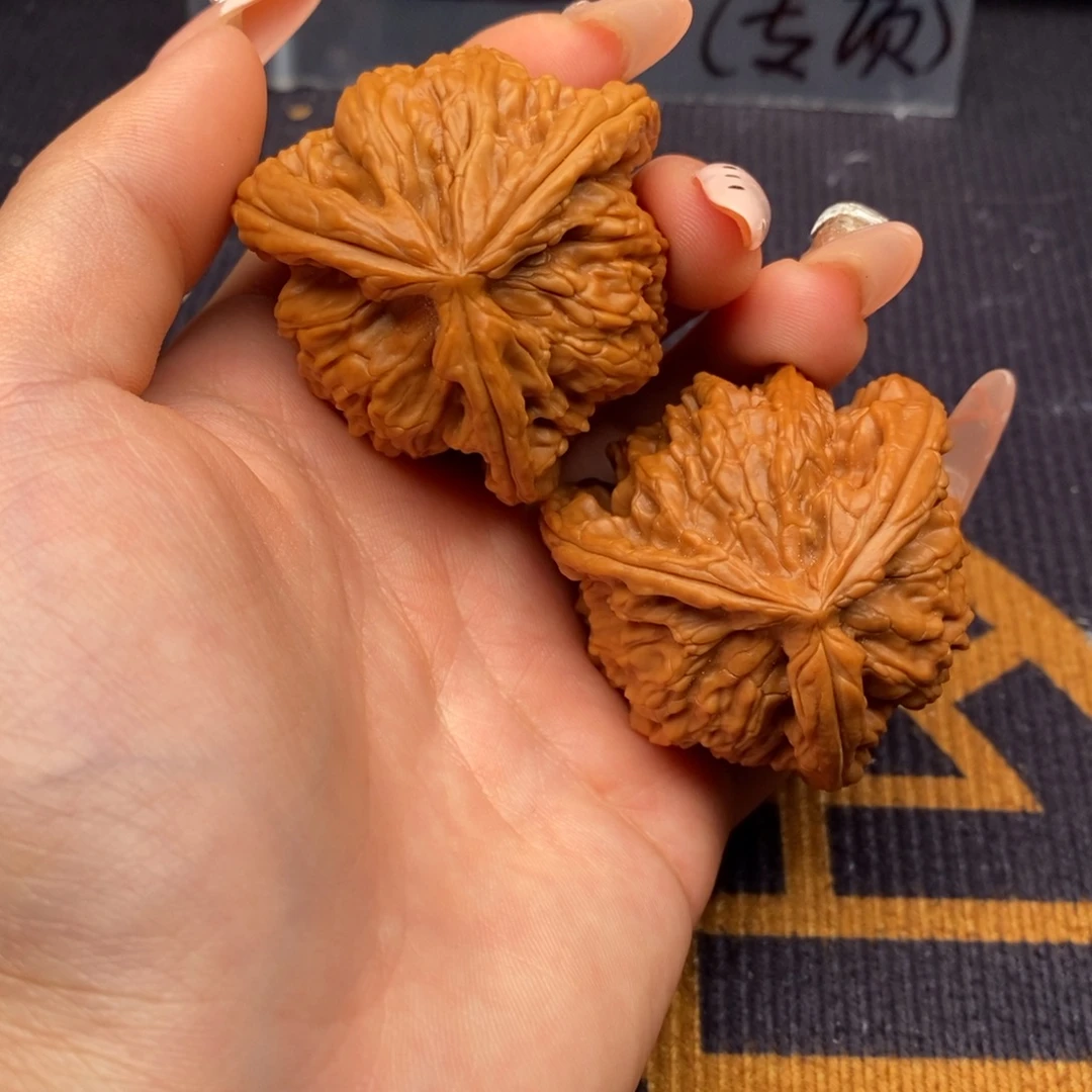 就***吧吊坠文玩核桃白狮子