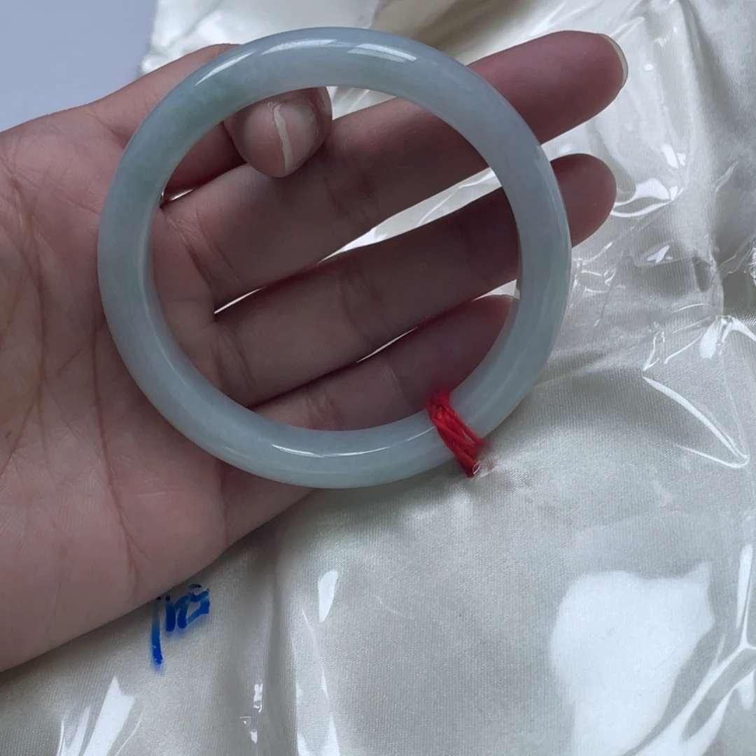 翡翠未镶嵌手镯翡翠手镯