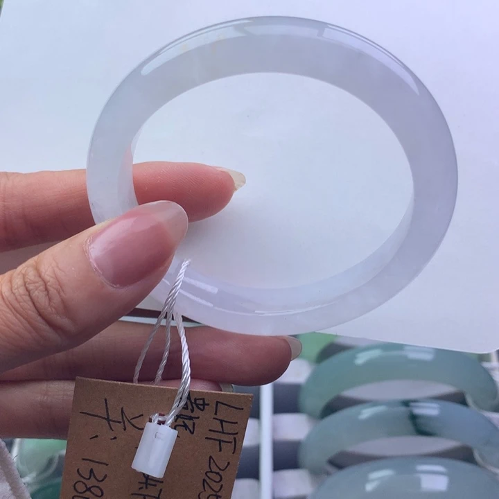 翡翠未镶嵌手镯天然翡翠手镯
