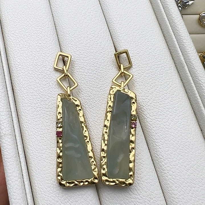 翡翠未镶嵌耳饰天然翡翠福利