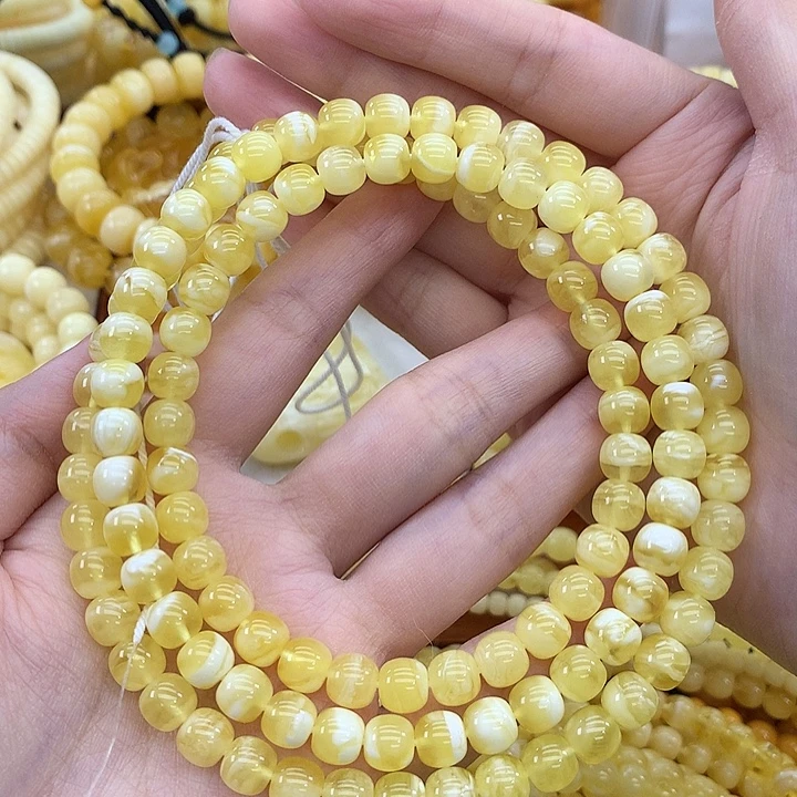 蜜蜡未镶嵌珠宝奇石