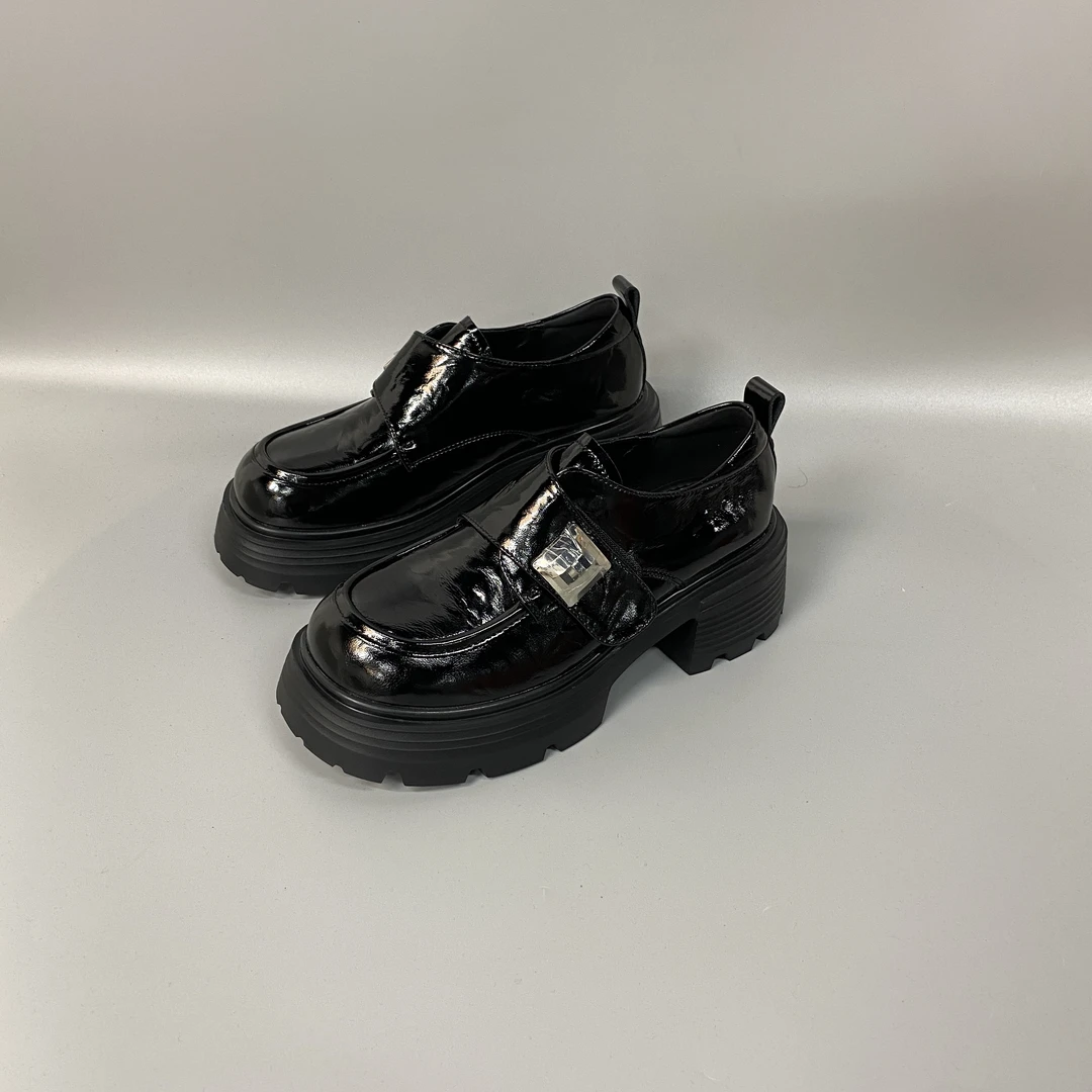 复古粗跟厚底乐福鞋软底轻便时尚百搭魔术贴英伦风通勤皮鞋 79-3