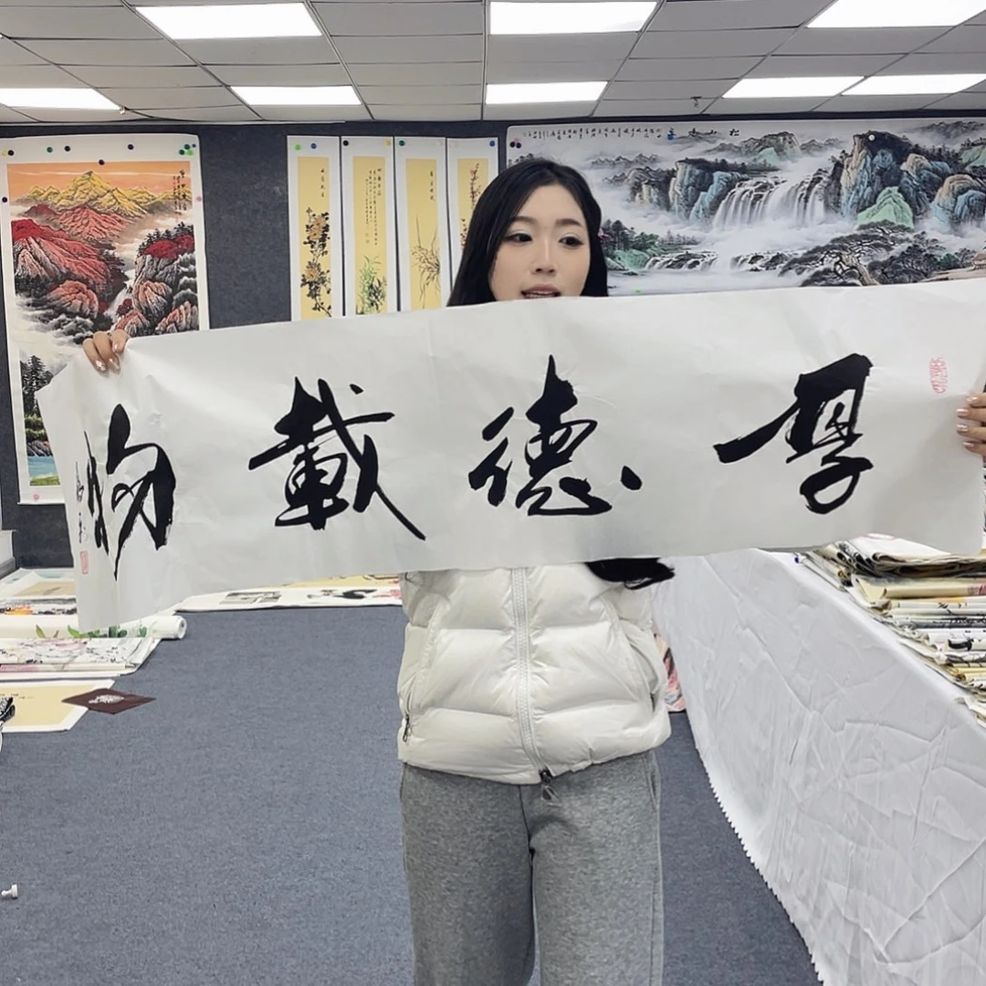 国画国画作品小姐姐放漏中