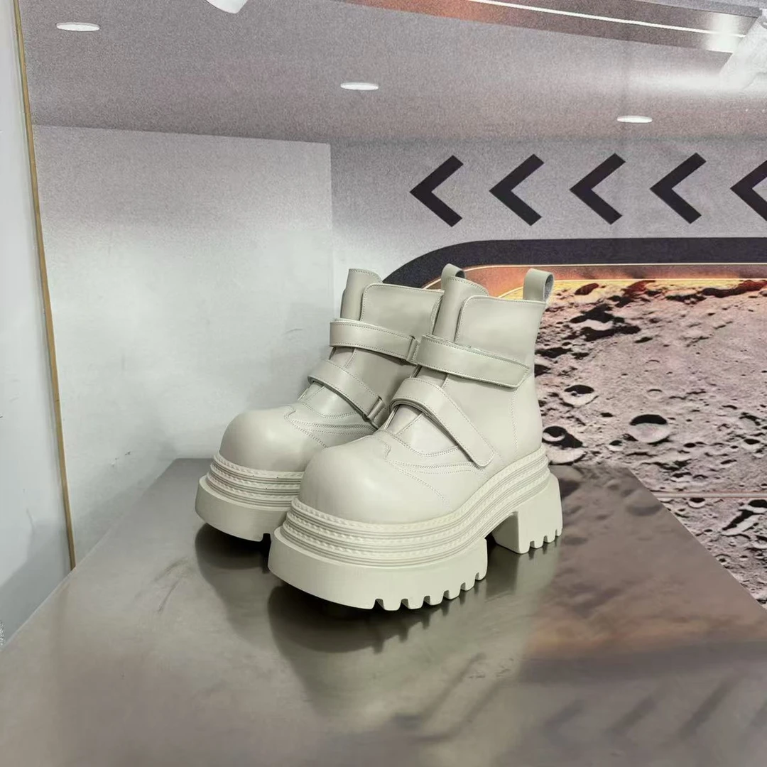 211-771加绒新款2025精品百搭潮流马丁靴中筒烟筒黑色女士