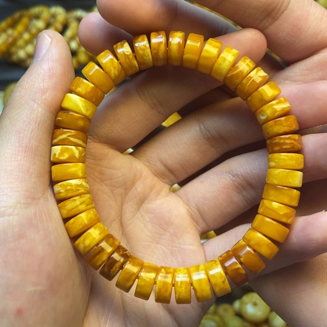 蜜蜡未镶嵌珠宝奇石