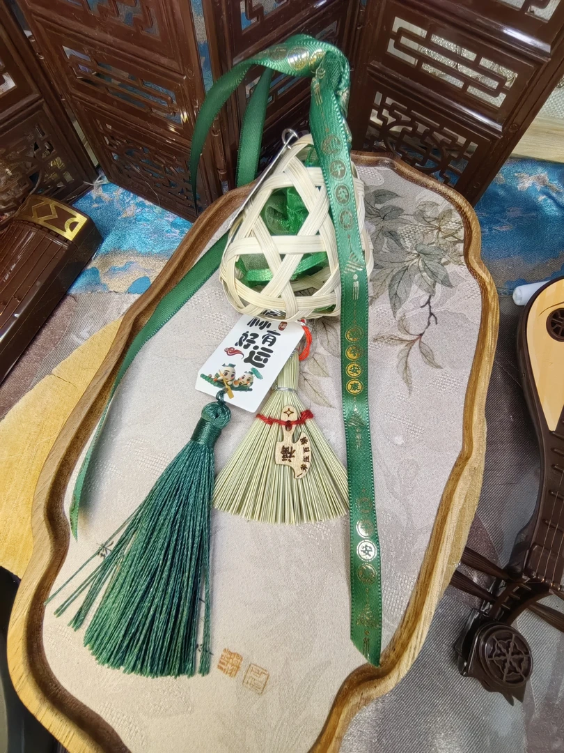 新中式艾草香囊钱袋香包端午伴手礼车载挂件