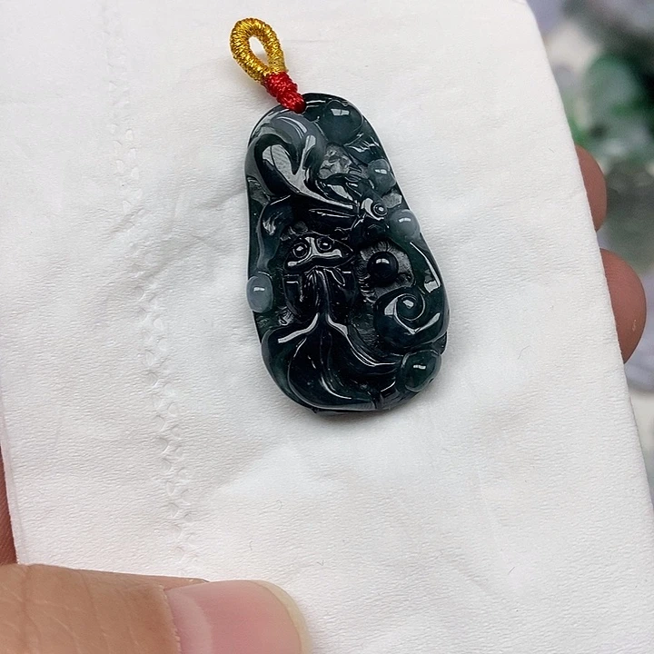 翡翠未镶嵌颈饰50号