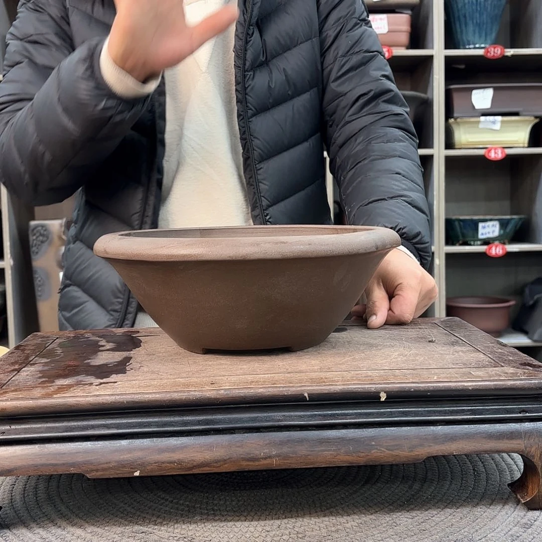 紫砂花盆紫砂的颜色很好看