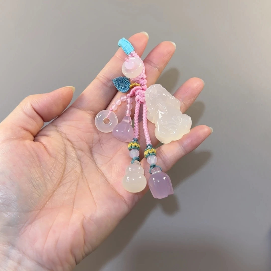 玛瑙/玉髓未镶嵌钥匙挂件
