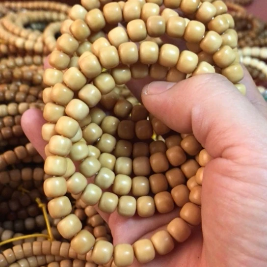 千眼菩提吊坠龙脊98手串