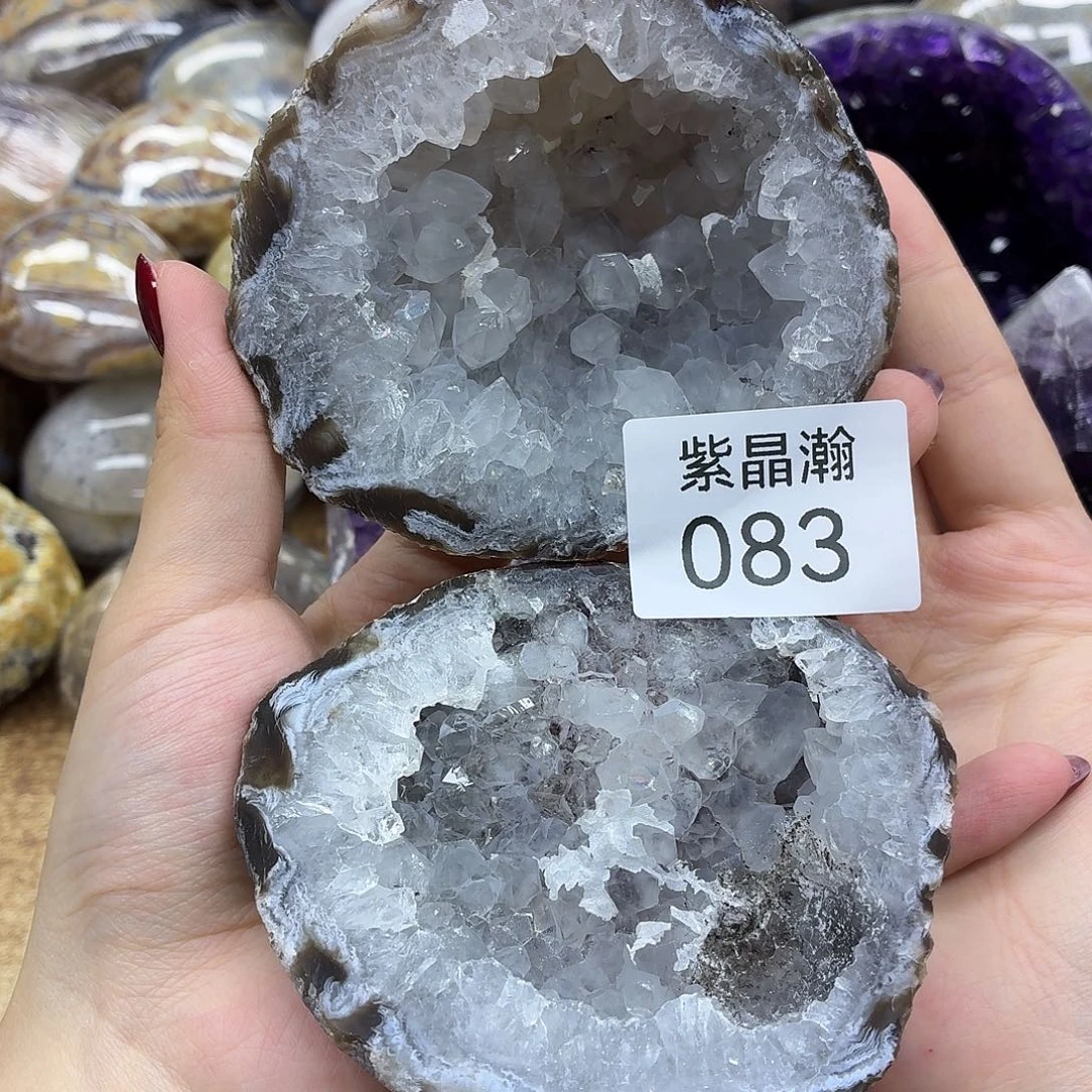 未镶嵌水晶大型摆件（非配饰）