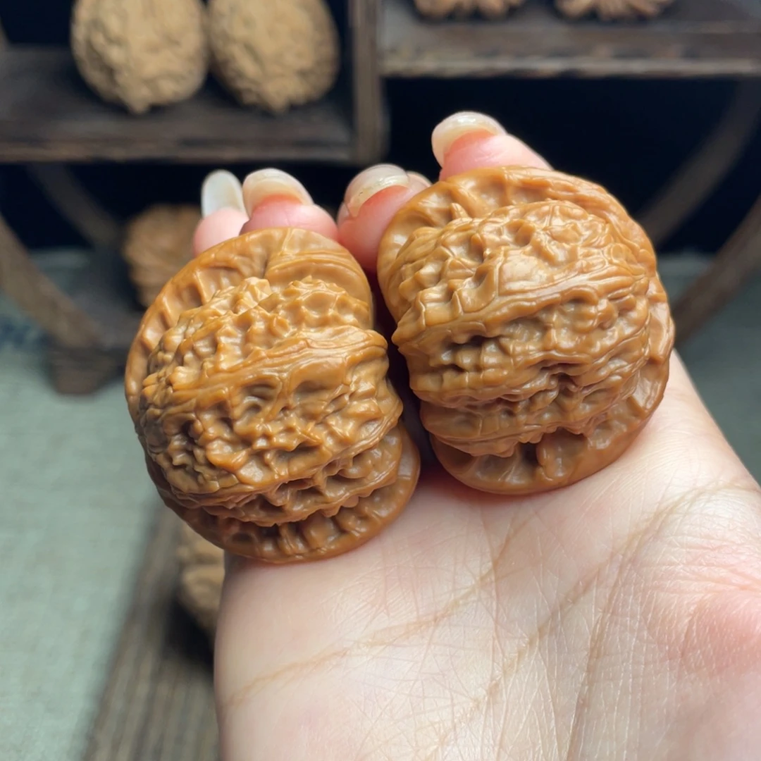 吊坠文玩核桃白狮子41 全品打底精配毕业红皮