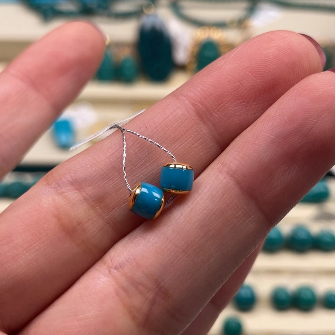 18K金镶嵌绿松石珠宝奇石对珠