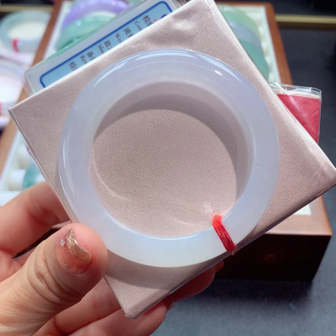 翡翠未镶嵌手镯18号