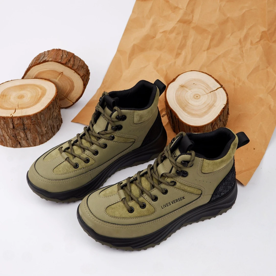 秋冬防水防滑透气耐磨中帮户外运动登山徒步鞋男士百搭