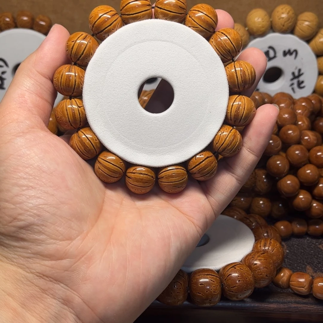 脑纹桃核，苹果，尺寸16.3