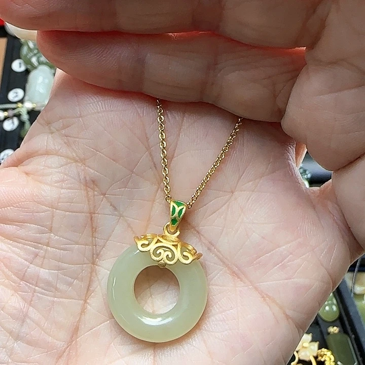 颈饰银S925镶嵌和田玉