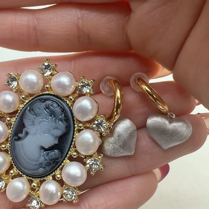 淡水珍珠耳饰未镶嵌