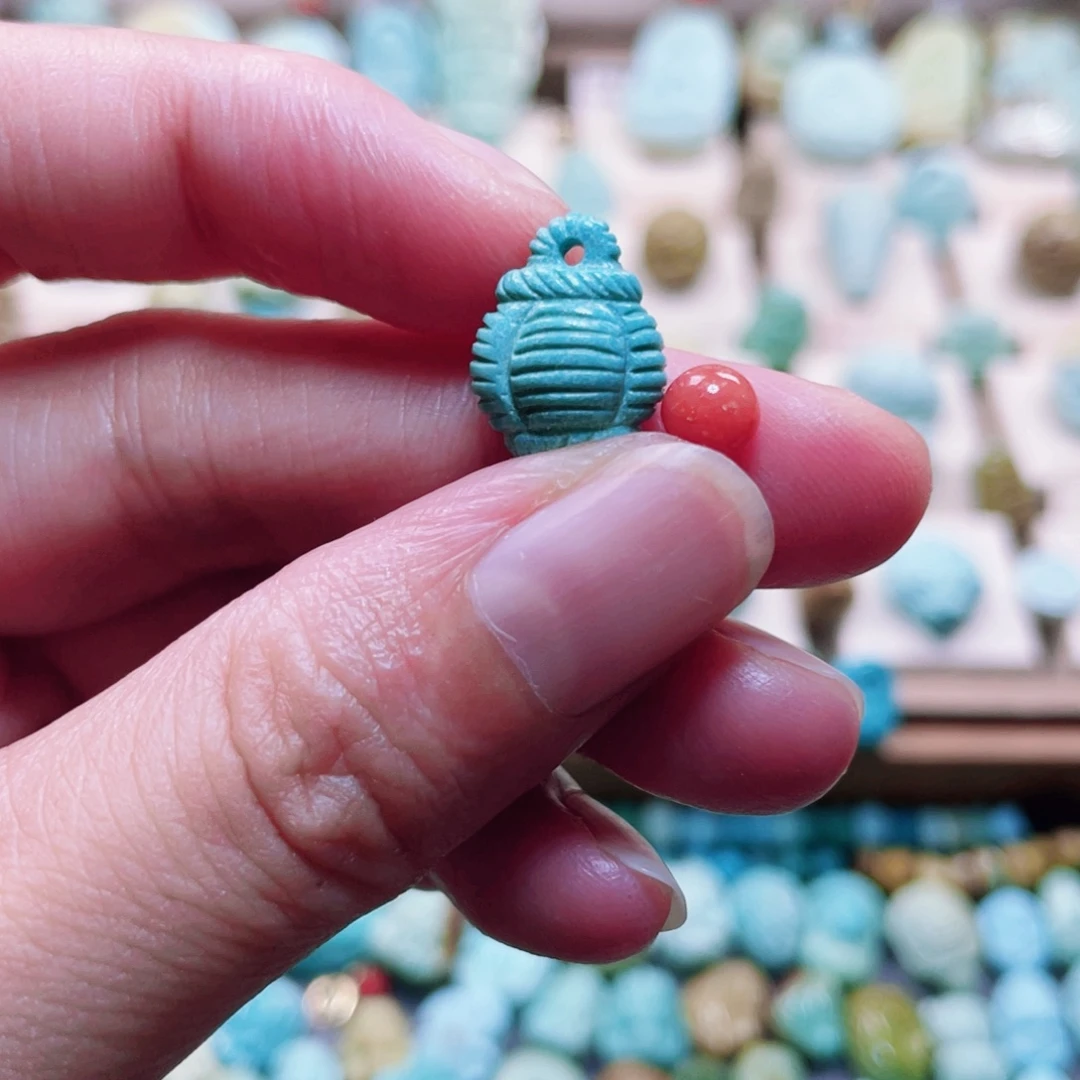 未镶嵌配饰南红玛瑙