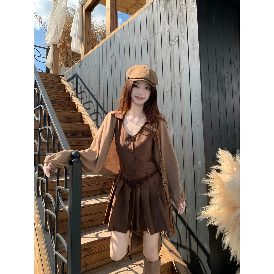 希妮丝波西米亚度假风穿搭复古背心秋季百褶连衣裙+针织开衫套装