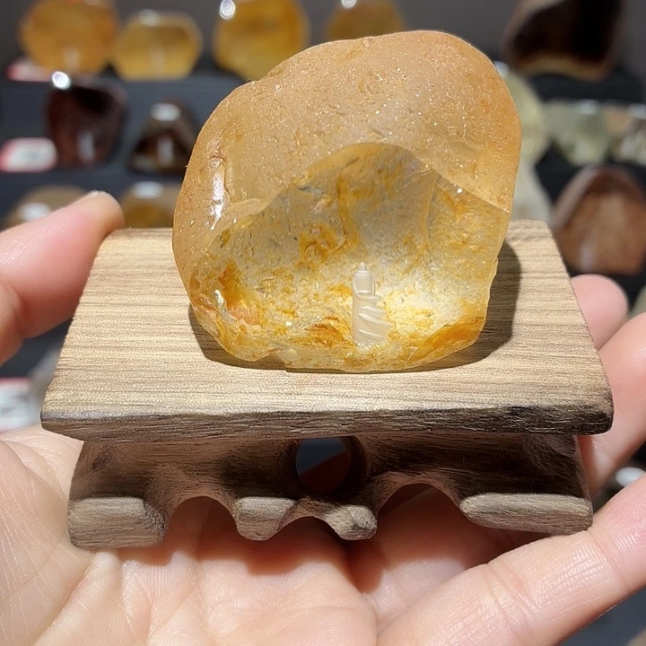 未镶嵌水晶珠宝半成品